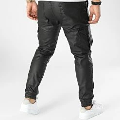 Tout neuf 🤩 Jogger Pant ES8099 Noir de 2Y Premium ⭐ -2Y Premium Soldes 2y premium 301040 ES8099 BLACK 20220203T154532 04