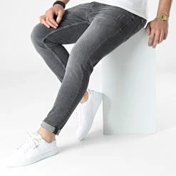 Bon marché 💯 Jean Slim B6781 Gris Anthracite de 2Y Premium ❤️ -2Y Premium Soldes 2y premium 307529 B6781 BLACK 20220307T154536 03