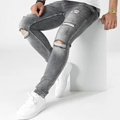 Meilleure vente ⌛ Jean Slim P22-017 Gris de 2Y Premium 🤩 -2Y Premium Soldes 2y premium 311352 P22 017 GREY 20220328T162000 03